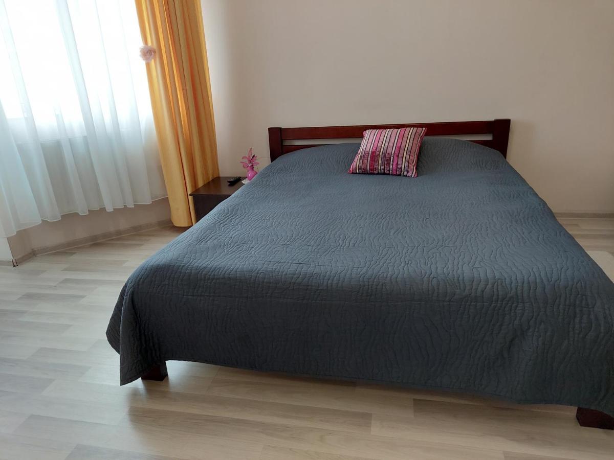 Новобудова Центр Apartman Luck Kültér fotó